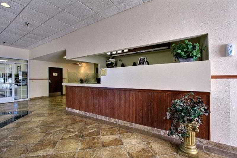 Days Inn & Suites By Wyndham Mt Pleasant Mount Pleasant Interiør bilde